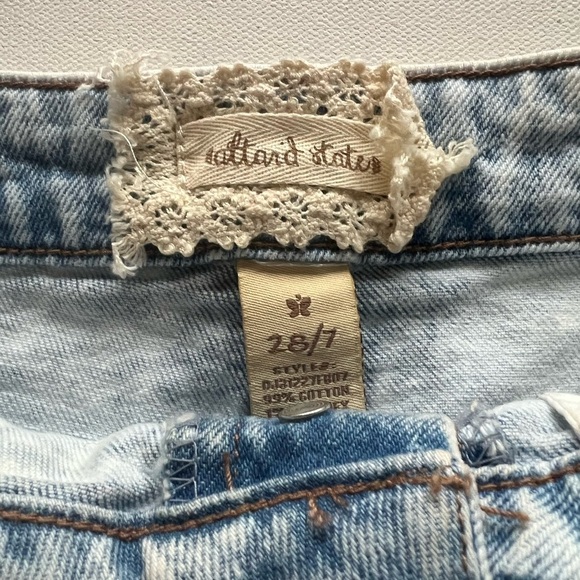 Altar’d State Green Button Fly Raw Hem Cotton Blend Shorts Size 28/7 (E5) - Picture 3 of 4